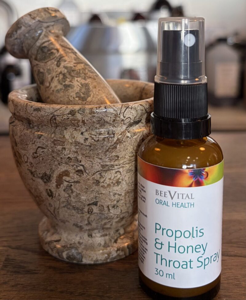 Propolis and Honey Throat Spray Propolis and Honey Throat Spray